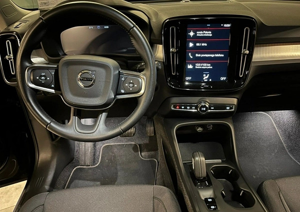 Volvo XC 40 cena 135800 przebieg: 13400, rok produkcji 2021 z Głogów małe 154